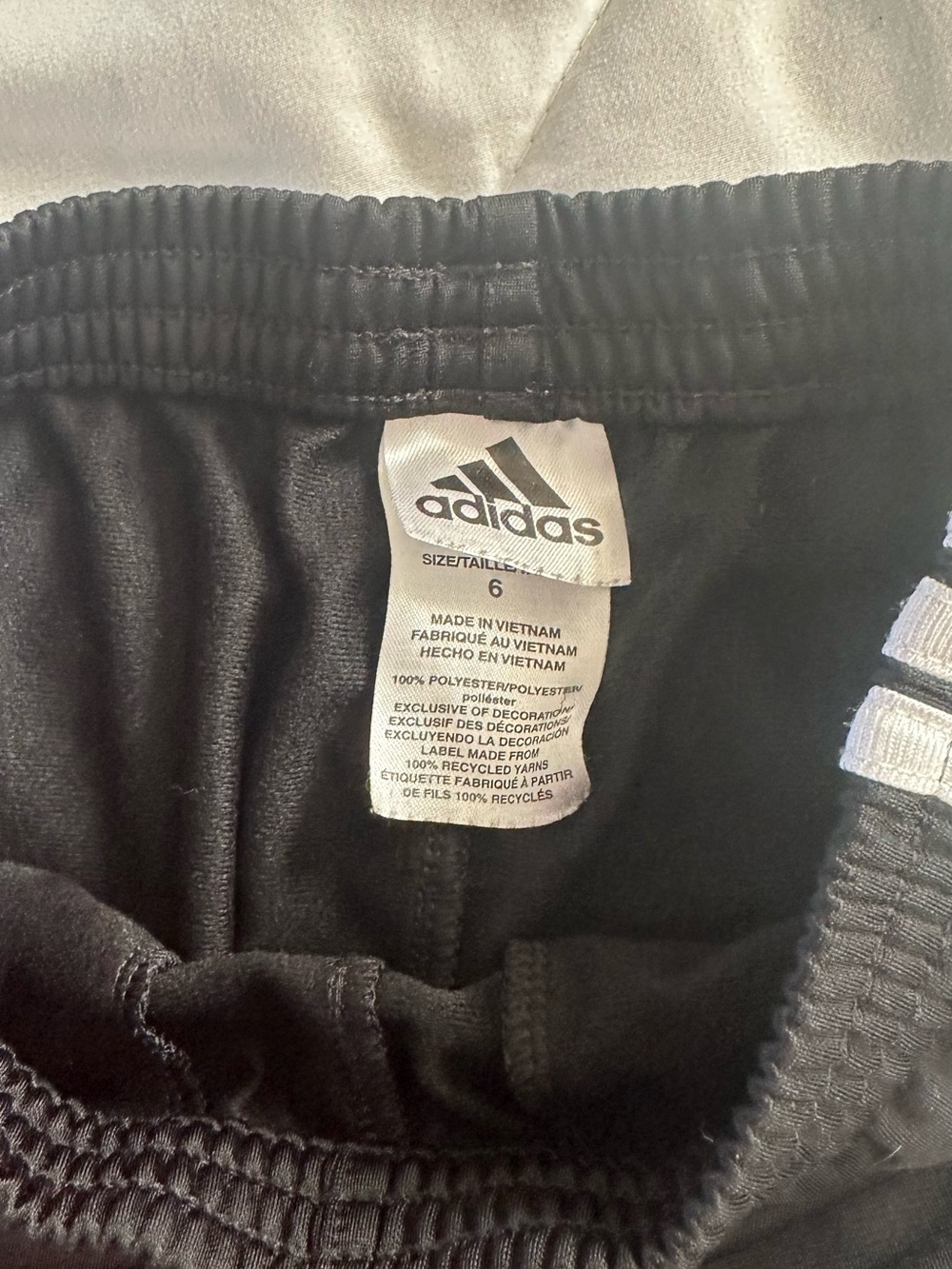 Adidas Kids Bundle Joggers Set (5 items) - Picture 5 of 6